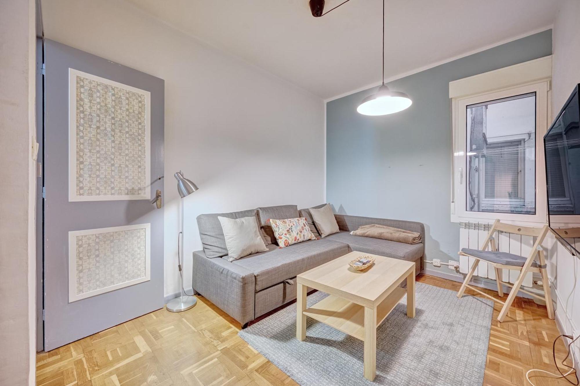 Dormitaleria Apartment ปัมโปลนา ภายนอก รูปภาพ