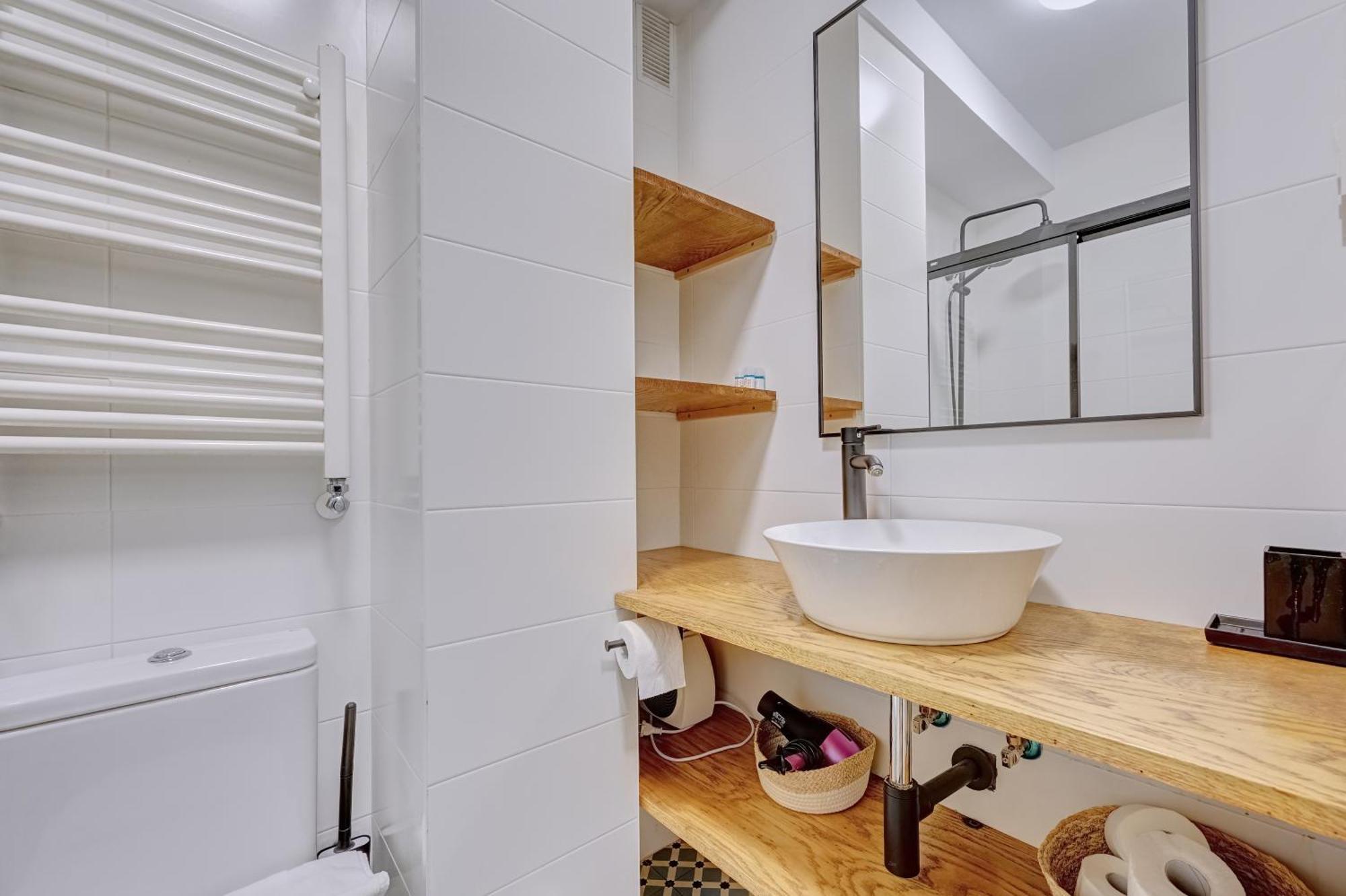 Dormitaleria Apartment ปัมโปลนา ภายนอก รูปภาพ